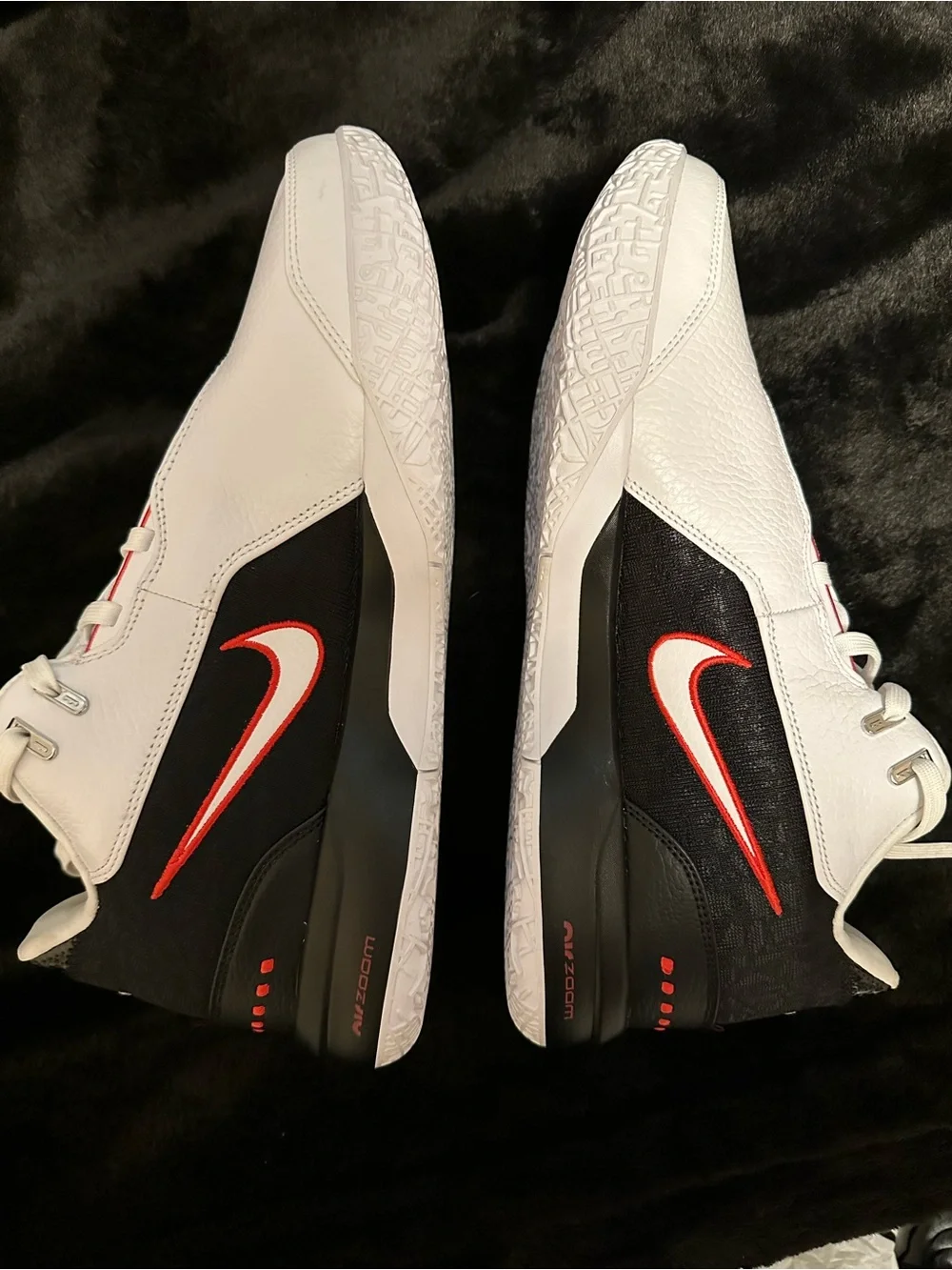 NEW LeBron NXXT Gen AMPD Basketball Shoes White/ Red/Black Sz 11.5 *READ